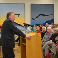 Bernd Lange während seines Vortrags